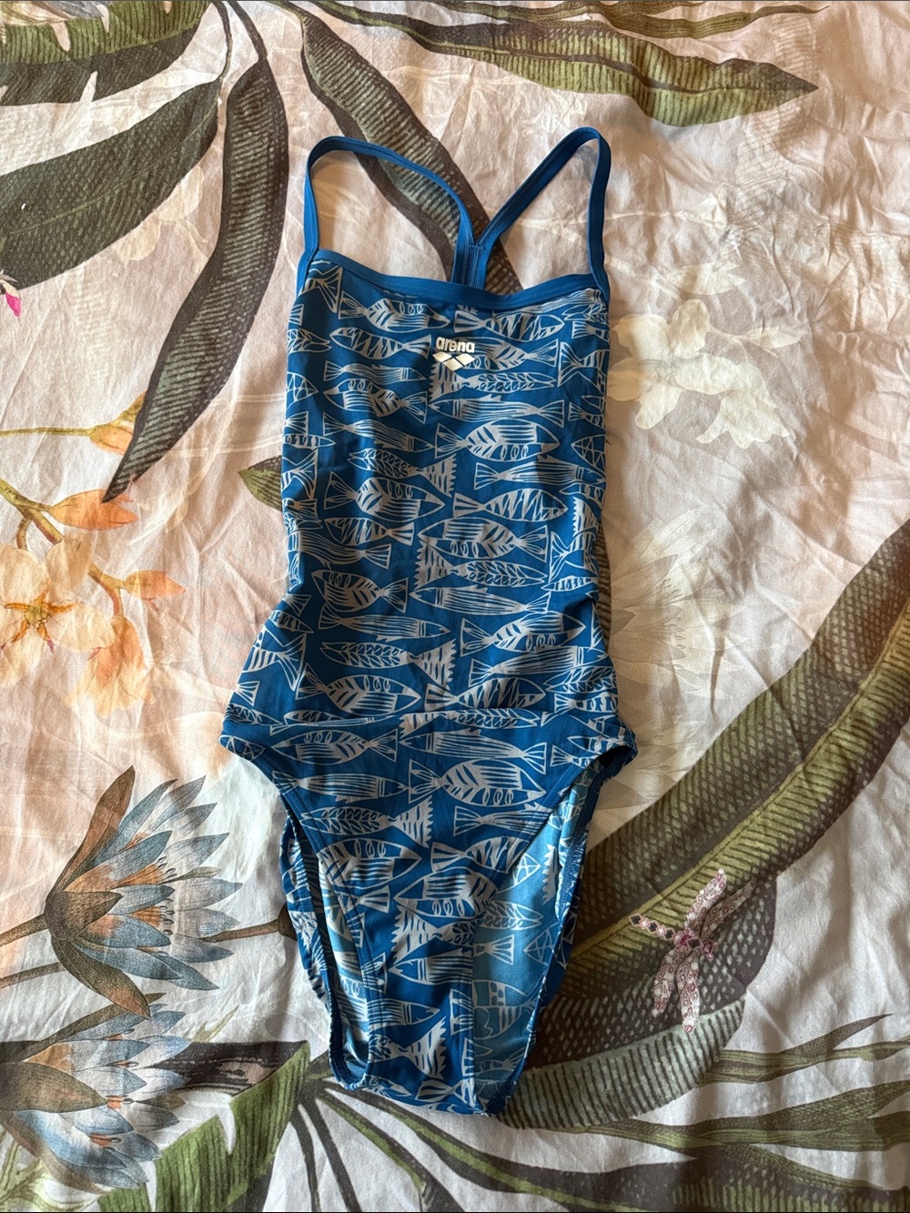 Arena suit